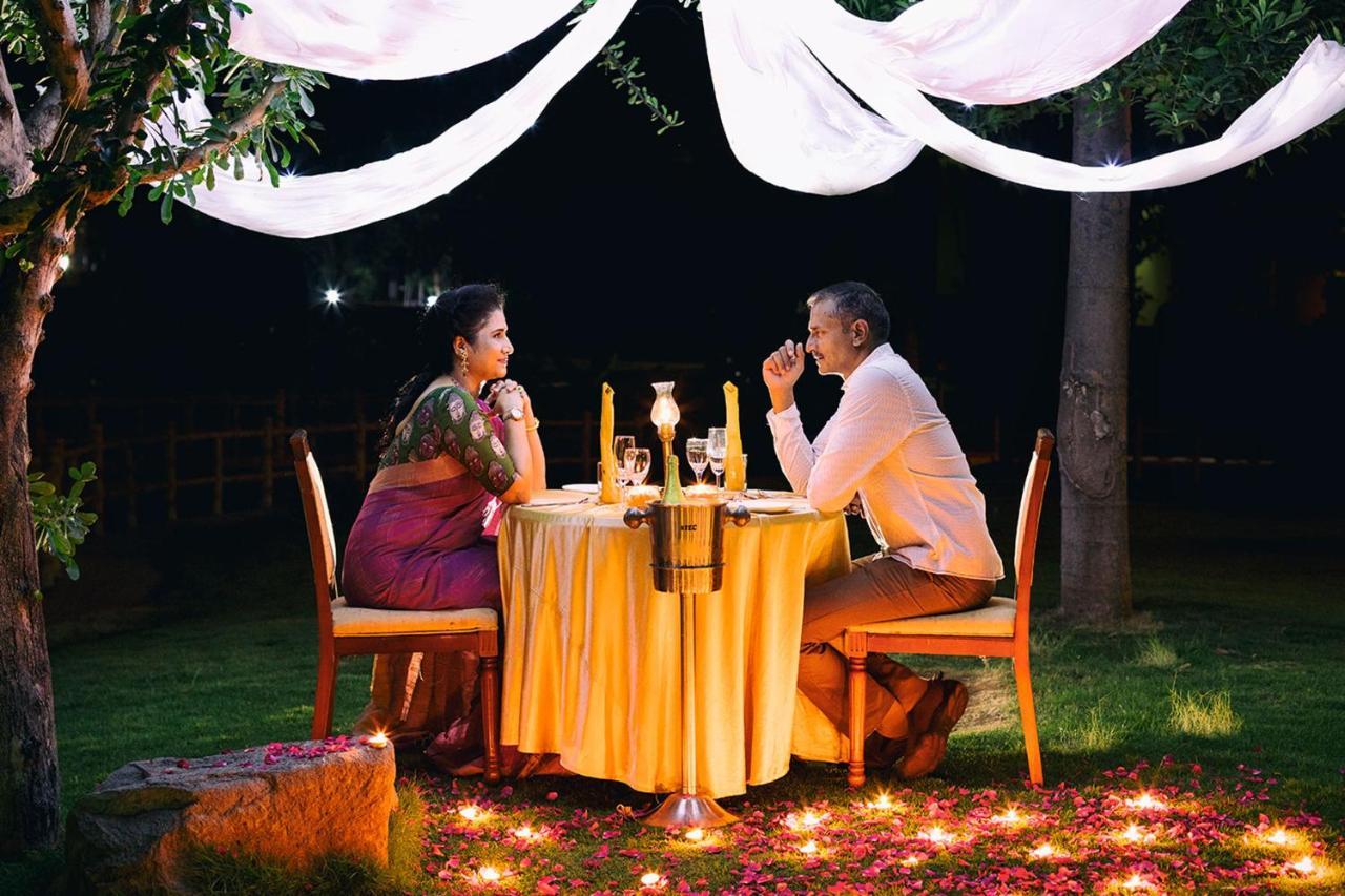 Modhera Sunrise Resort - Tents Bhungas Jungle Restaurants & Candlelight Dining Kalri エクステリア 写真