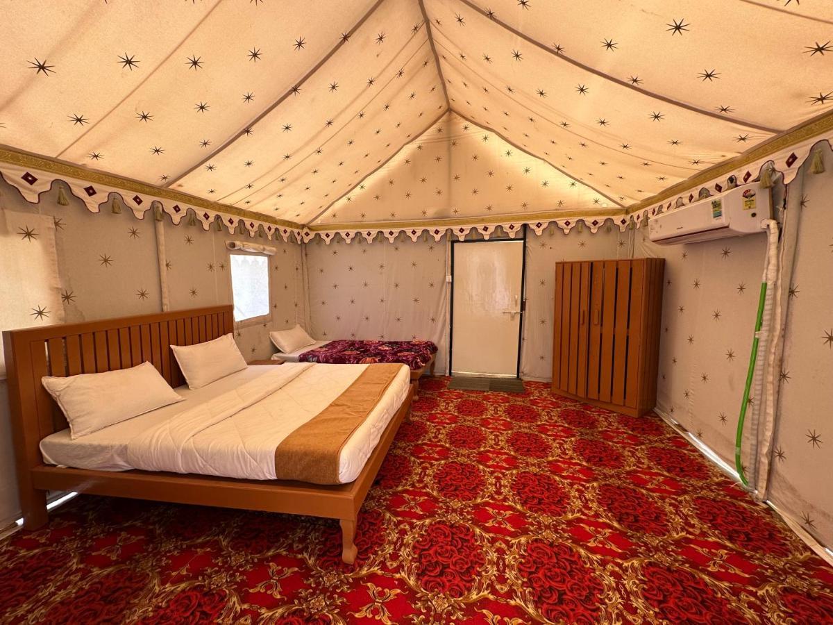 Modhera Sunrise Resort - Tents Bhungas Jungle Restaurants & Candlelight Dining Kalri エクステリア 写真